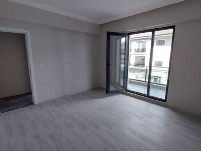 Serdivan Kemalpa�a'da Di� Hastanesine Kom�u Kiral�k 3+1 Daire